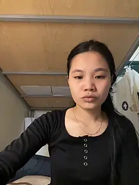 Snapshot of Be-MyMy chatting on 01/03/25, 02:54 Be-MyMy online show from 01/03/25, 02:54