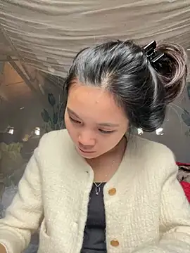 Snapshot of Be-MyMy chatting on 01/24/25, 03:11 Be-MyMy online show from 01/24/25, 03:11