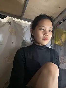 Snapshot of Be-MyMy chatting on 02/23/25, 10:39 Be-MyMy online show from 02/23/25, 10:39