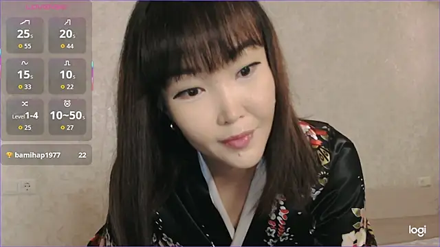 Snapshot of TumiLio chatting on 09/13/25, 01:33 TumiLio online show from 09/13/25, 01:33