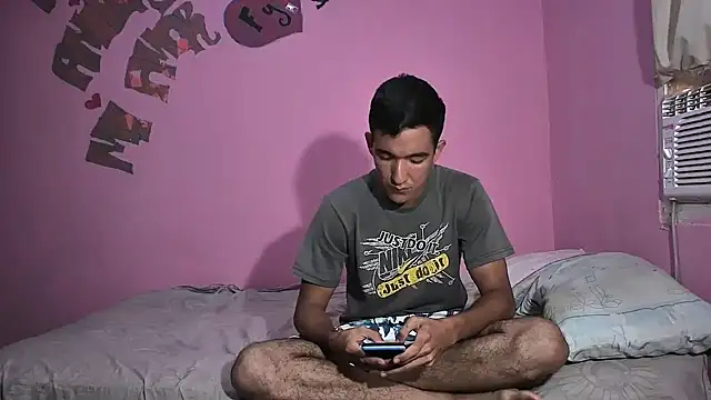 Sweetiefoxxx online show from 03/12/25, 08:10