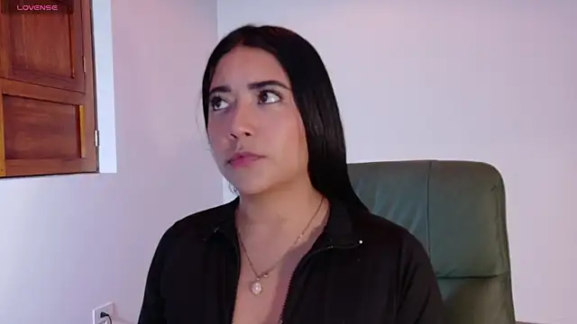 Susy thomson online show from 10/29/25, 12:02