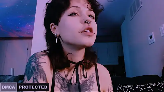 NaughtyLittleFox online show from 01/16/26, 02:37