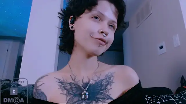 Snapshot of NaughtyLittleFox chatting on 07/28/26, 01:34 NaughtyLittleFox online show from 07/28/26, 01:34