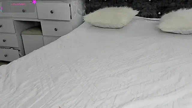 anastasia danger online show from 12/18/24, 04:17