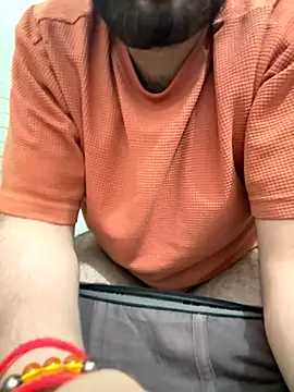 Snapshot of Samarth_0081 chatting on 11/27/25, 06:54 Samarth 0081 online show from 11/27/25, 06:54