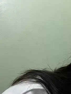 Snapshot of minmin2kk5 chatting on 01/10/25, 03:18 minmin2kk5 online show from 01/10/25, 03:18