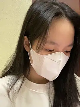 Snapshot of minmin2kk5 chatting on 01/17/25, 03:22 minmin2kk5 online show from 01/17/25, 03:22