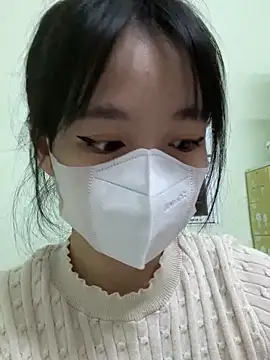 Snapshot of minmin2kk5 chatting on 02/13/25, 01:08 minmin2kk5 online show from 02/13/25, 01:08