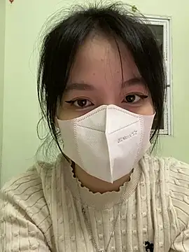 Snapshot of minmin2kk5 chatting on 02/13/25, 07:24 minmin2kk5 online show from 02/13/25, 07:24