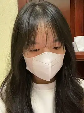 Snapshot of minmin2kk5 chatting on 02/14/25, 02:54 minmin2kk5 online show from 02/14/25, 02:54