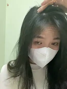 Snapshot of minmin2kk5 chatting on 03/01/25, 12:28 minmin2kk5 online show from 03/01/25, 12:28