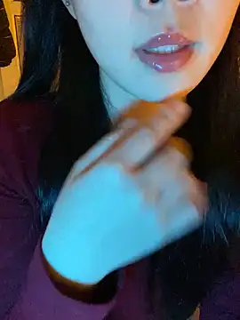 minmin2kk5 online show from 10/31/25, 06:58