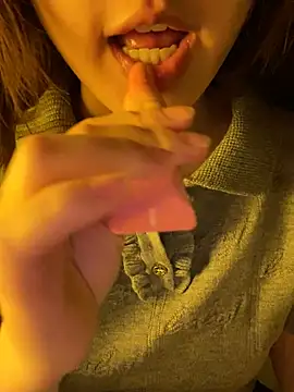 minmin2kk5 online show from 03/12/26, 03:18