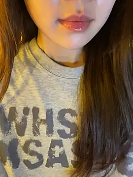 minmin2kk5 online show from 04/02/26, 06:55