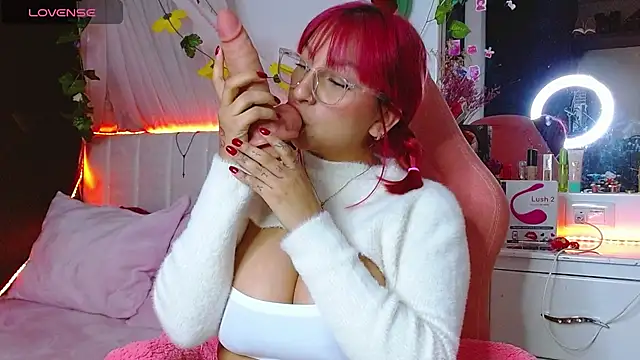 Littlerouse  online show from 10/14/25, 05:19