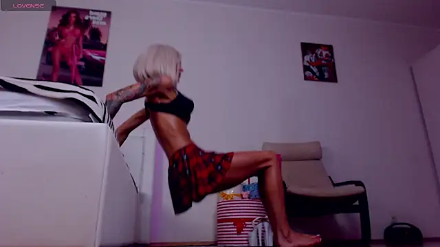 Sonja Stripper Ray online show from 11/08/25, 09:20