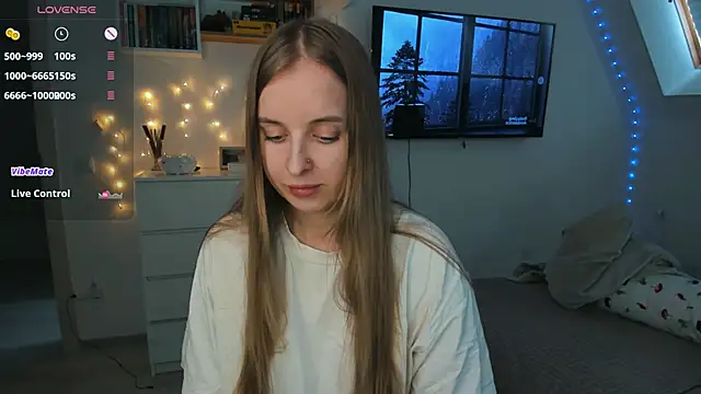 Snapshot of violet_blue_eyes chatting on 03/16/26, 01:04 violet blue eyes online show from 03/16/26, 01:04