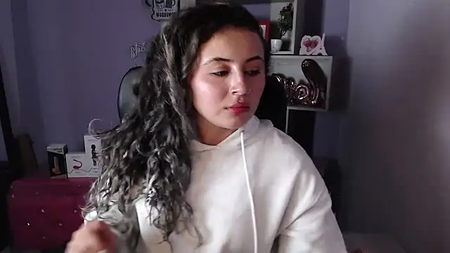 Snapshot of celeste_blue69 chatting on 02/23/25, 09:11 celeste blue69 online show from 02/23/25, 09:11