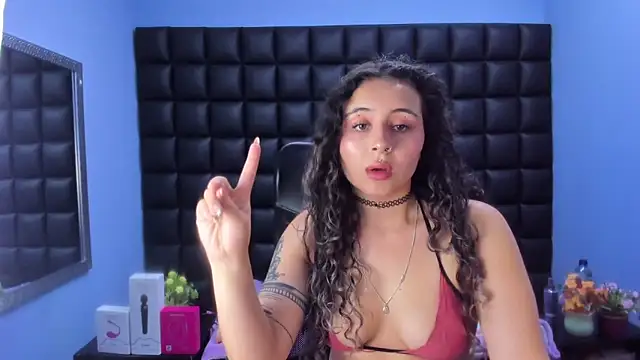 celeste blue69 online show from 02/15/26, 04:42