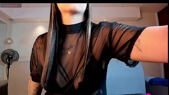 violet scott online show from 03/17/25, 10:49