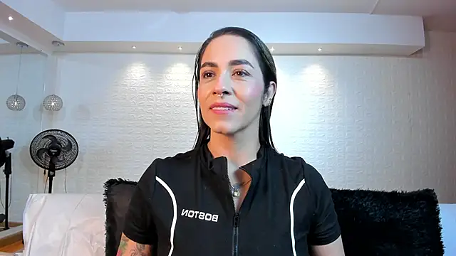 violet scott online show from 10/01/25, 10:54