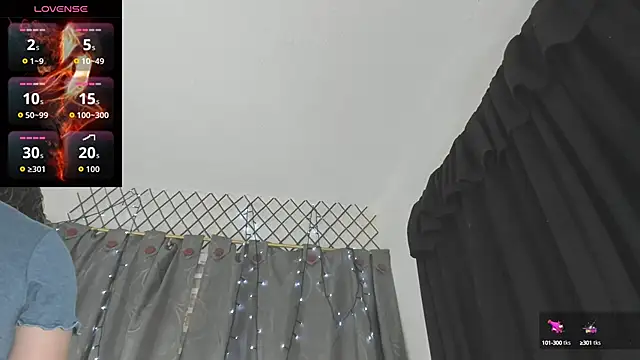 eva1saenz online show from 10/01/25, 07:42