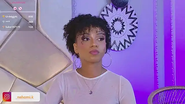 Snapshot of Nahomi_King chatting on 02/12/25, 04:11 Nahomi King online show from 02/12/25, 04:11