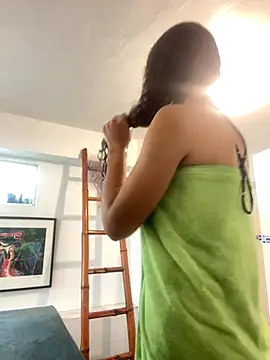 Rati Curly online show from 10/12/25, 11:42