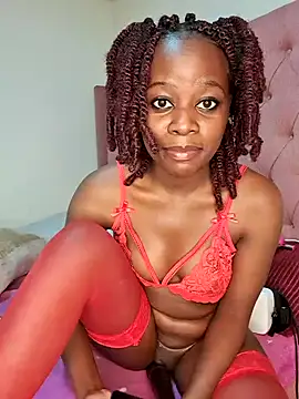 Snapshot of Wendy_smal_- chatting on 01/16/25, 11:37 Wendy smal - online show from 01/16/25, 11:37