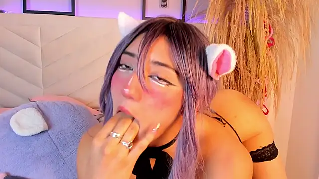 miia  baker online show from 02/18/25, 12:17