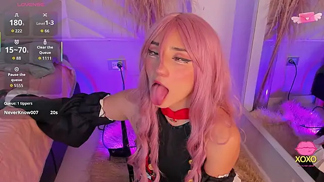 miia  baker online show from 11/05/25, 12:27