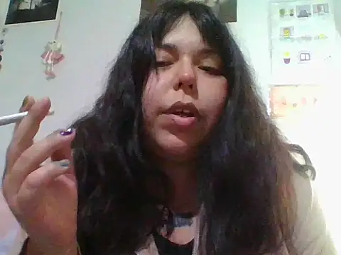Snapshot of scarletttlove chatting on 07/11/26, 01:08 scarletttlove online show from 07/11/26, 01:08