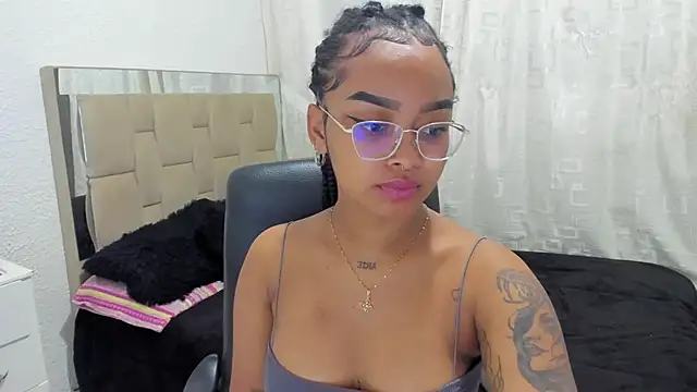 gretell evans online show from 12/04/24, 01:31