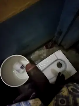 Snapshot of bangaloresexyguy chatting on 02/13/26, 04:47 bangaloresexyguy online show from 02/13/26, 04:47