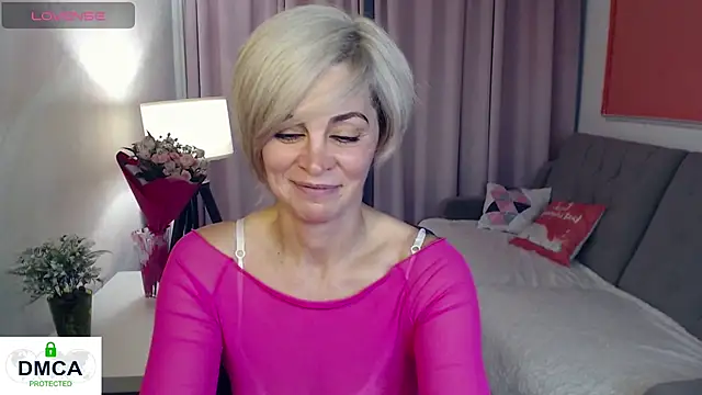 Snapshot of Blonde_lola444 chatting on 06/05/26, 05:40 Blonde lola444 online show from 06/05/26, 05:40