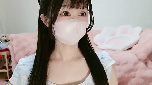 Snapshot of aaanyan chatting on 03/30/26, 04:02 aaanyan online show from 03/30/26, 04:02