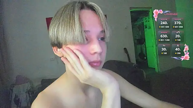 Snapshot of Vampirella_GS chatting on 04/26/26, 11:24 Vampirella GS online show from 04/26/26, 11:24