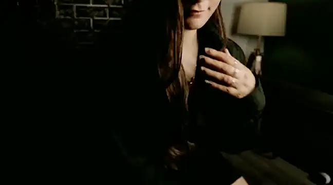 Snapshot of demieliss chatting on 02/27/25, 05:58 demieliss online show from 02/27/25, 05:58