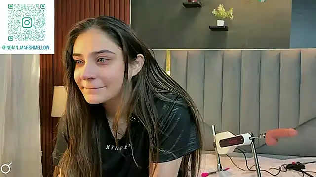 Snapshot of demieliss chatting on 11/04/25, 06:18 demieliss online show from 11/04/25, 06:18