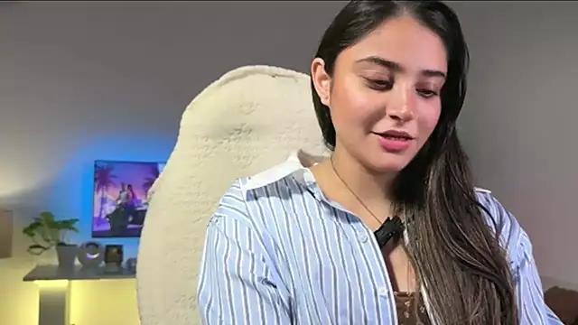 Snapshot of demieliss chatting on 02/02/26, 07:07 demieliss online show from 02/02/26, 07:07