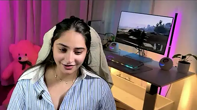 Snapshot of demieliss chatting on 02/12/26, 05:08 demieliss online show from 02/12/26, 05:08