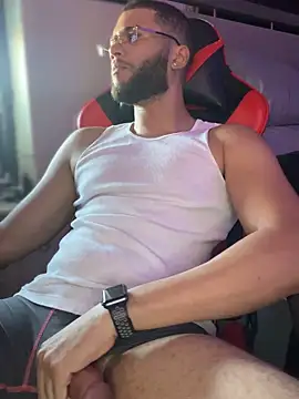 Snapshot of Joker19196 chatting on 09/11/25, 10:32 Joker19196 online show from 09/11/25, 10:32