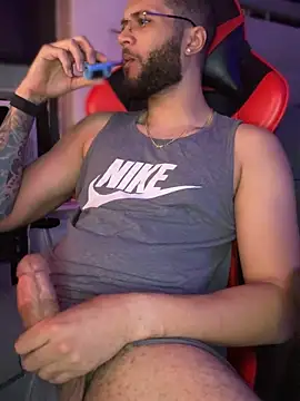 Snapshot of Joker19196 chatting on 09/18/25, 11:29 Joker19196 online show from 09/18/25, 11:29