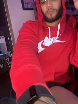 Snapshot of Joker19196 chatting on 10/27/25, 01:42 Joker19196 online show from 10/27/25, 01:42