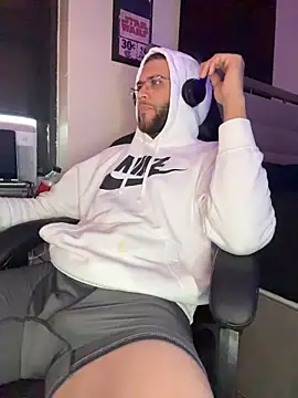 Snapshot of Joker19196 chatting on 11/11/25, 09:26 Joker19196 online show from 11/11/25, 09:26