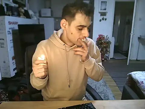 Snapshot of mihaimichael chatting on 11/09/25, 12:42 mihaimichael online show from 11/09/25, 12:42