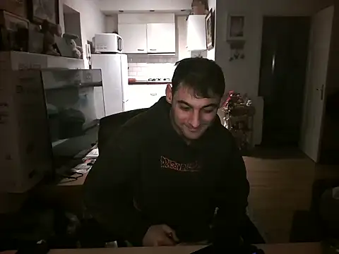 Snapshot of mihaimichael chatting on 11/13/25, 06:01 mihaimichael online show from 11/13/25, 06:01