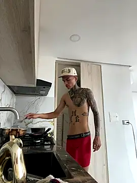 Herem369 online show from 10/27/25, 01:48