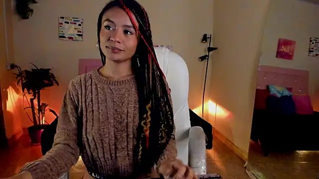 keyla roberts777 online show from 12/09/24, 08:44